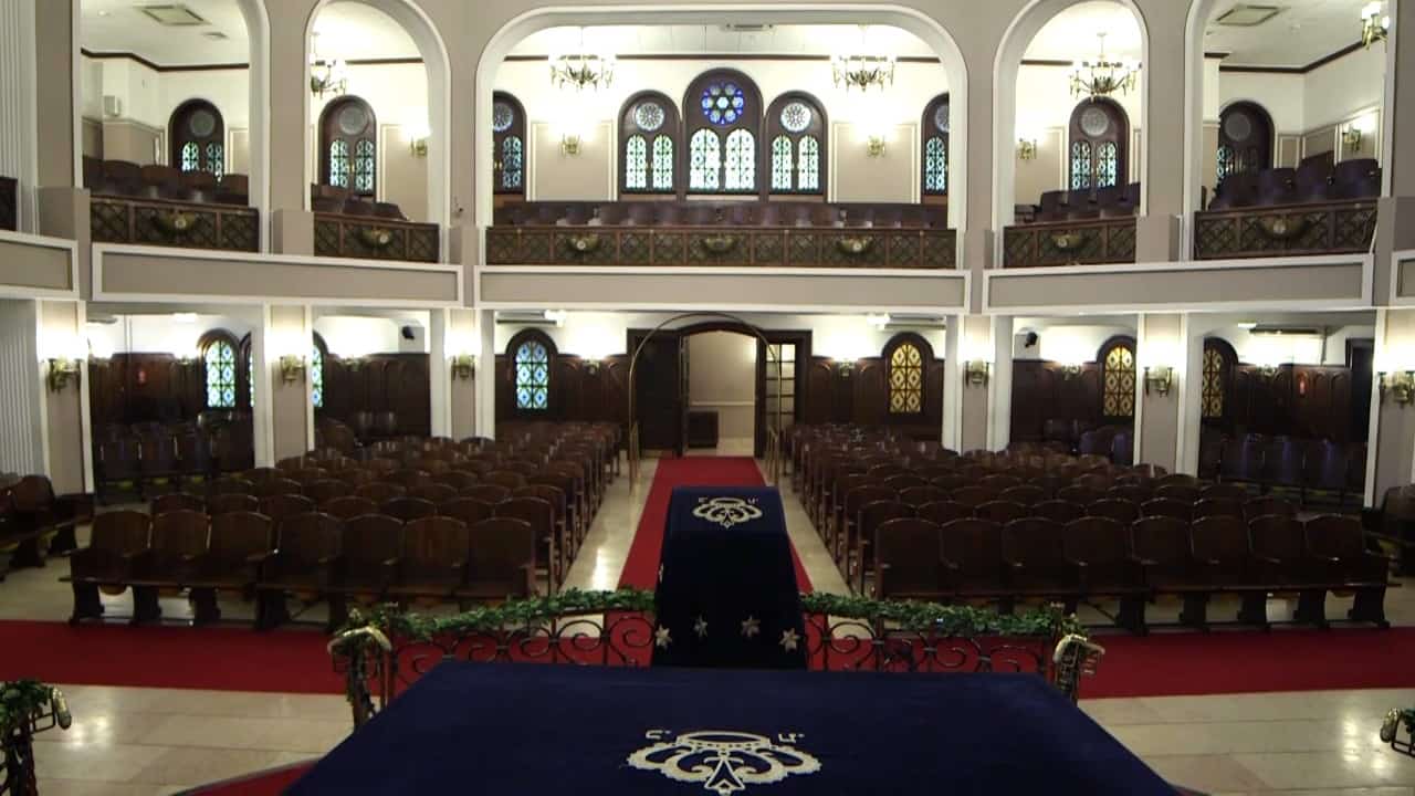 Neve Shalom Synagogue