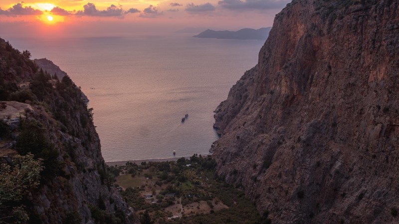 Butterfly Valley from the Hisar street